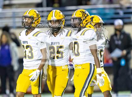 Thumbnail 3 in Fort Bend Marshall @ University (UIL Football 5A DII Bi-District Playoff) photogallery.