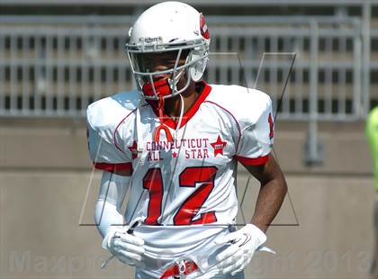 Thumbnail 1 in Hall Of Fame Classic (Military Bowl) photogallery.