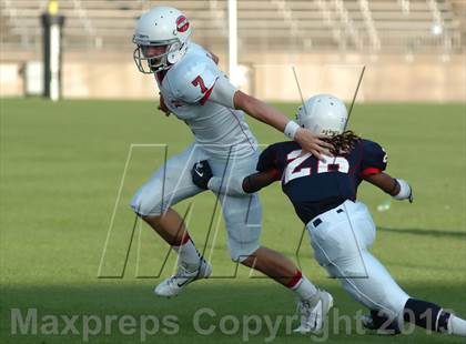 Thumbnail 1 in Hall Of Fame Classic (Military Bowl) photogallery.
