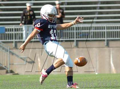 Thumbnail 3 in Hall Of Fame Classic (Military Bowl) photogallery.