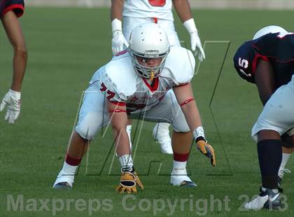 Thumbnail 1 in Hall Of Fame Classic (Military Bowl) photogallery.