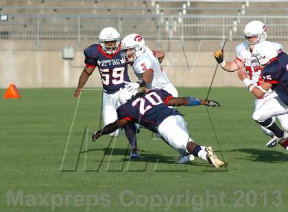Thumbnail 2 in Hall Of Fame Classic (Military Bowl) photogallery.