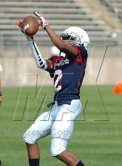 Thumbnail 1 in Hall Of Fame Classic (Military Bowl) photogallery.