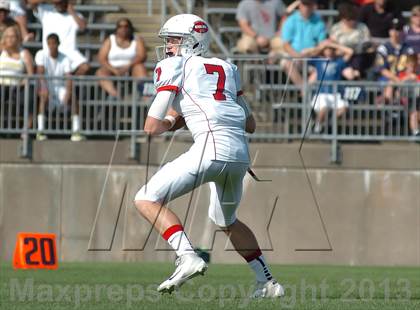 Thumbnail 1 in Hall Of Fame Classic (Military Bowl) photogallery.