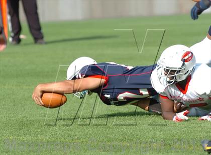 Thumbnail 2 in Hall Of Fame Classic (Military Bowl) photogallery.