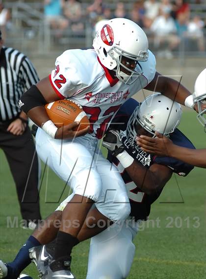 Thumbnail 1 in Hall Of Fame Classic (Military Bowl) photogallery.