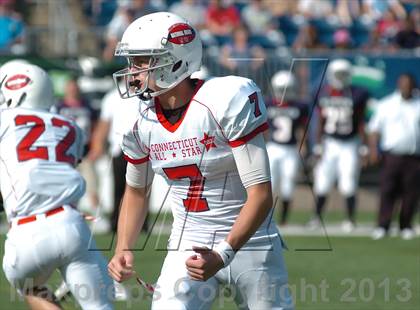 Thumbnail 2 in Hall Of Fame Classic (Military Bowl) photogallery.