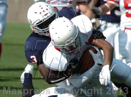 Thumbnail 3 in Hall Of Fame Classic (Military Bowl) photogallery.