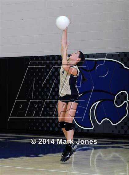 Thumbnail 2 in Desert Vista vs. Hamilton (AIA D1 Final) photogallery.