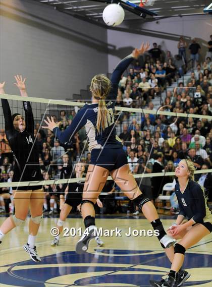 Thumbnail 1 in Desert Vista vs. Hamilton (AIA D1 Final) photogallery.