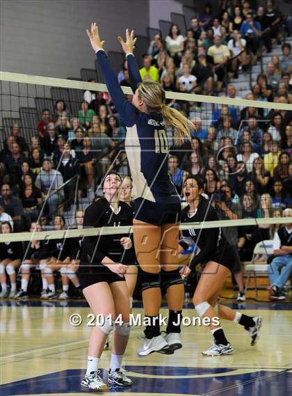 Thumbnail 2 in Desert Vista vs. Hamilton (AIA D1 Final) photogallery.