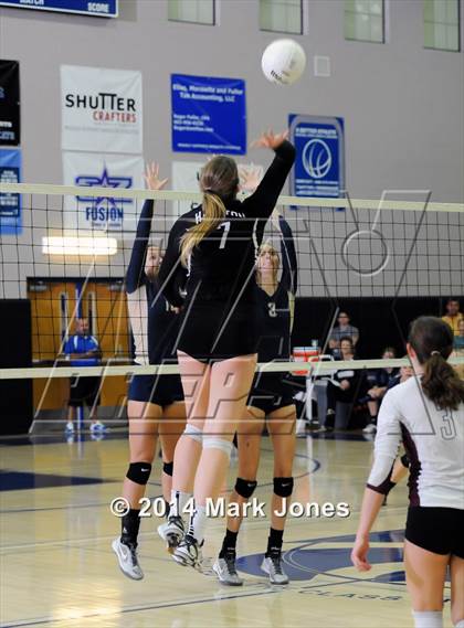 Thumbnail 2 in Desert Vista vs. Hamilton (AIA D1 Final) photogallery.