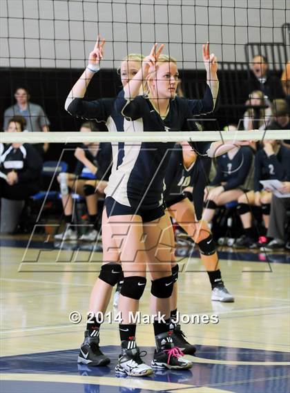 Thumbnail 3 in Desert Vista vs. Hamilton (AIA D1 Final) photogallery.