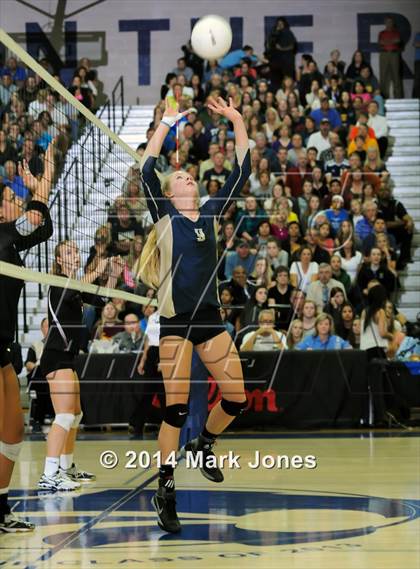 Thumbnail 3 in Desert Vista vs. Hamilton (AIA D1 Final) photogallery.