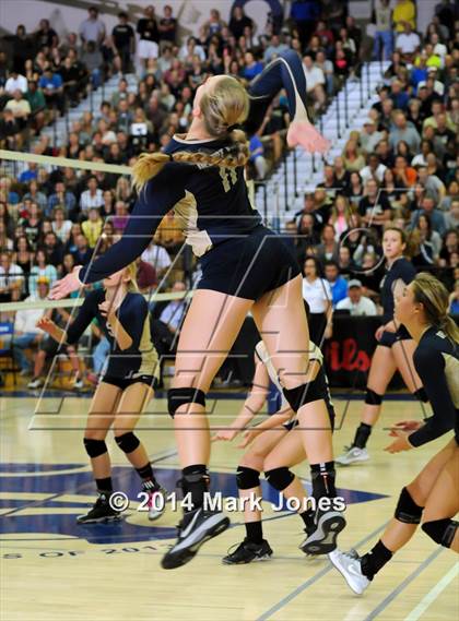 Thumbnail 2 in Desert Vista vs. Hamilton (AIA D1 Final) photogallery.