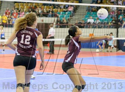 Thumbnail 3 in Cheyenne Mountain vs. Air Academy (CHSAA 4A Pool III) photogallery.