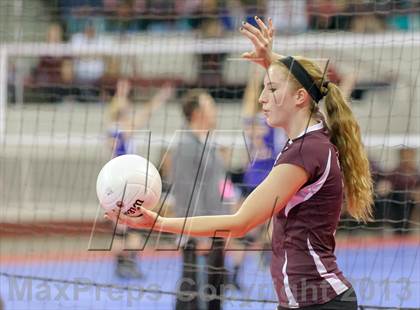 Thumbnail 2 in Cheyenne Mountain vs. Air Academy (CHSAA 4A Pool III) photogallery.