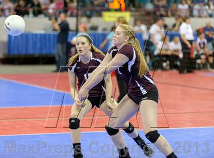 Thumbnail 1 in Cheyenne Mountain vs. Air Academy (CHSAA 4A Pool III) photogallery.