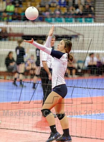 Thumbnail 1 in Cheyenne Mountain vs. Air Academy (CHSAA 4A Pool III) photogallery.