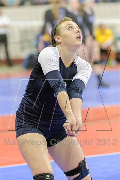 Thumbnail 3 in Cheyenne Mountain vs. Air Academy (CHSAA 4A Pool III) photogallery.