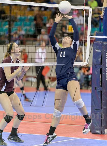 Thumbnail 2 in Cheyenne Mountain vs. Air Academy (CHSAA 4A Pool III) photogallery.