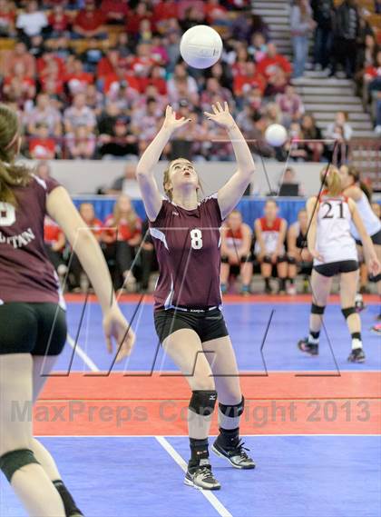 Thumbnail 2 in Cheyenne Mountain vs. Air Academy (CHSAA 4A Pool III) photogallery.