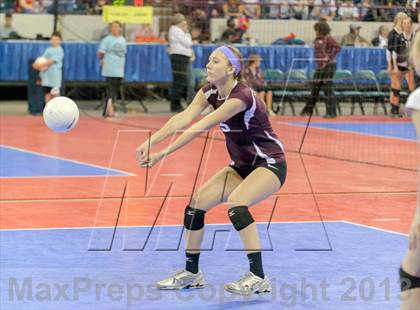 Thumbnail 3 in Cheyenne Mountain vs. Air Academy (CHSAA 4A Pool III) photogallery.
