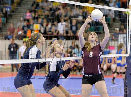 Thumbnail 2 in Cheyenne Mountain vs. Air Academy (CHSAA 4A Pool III) photogallery.