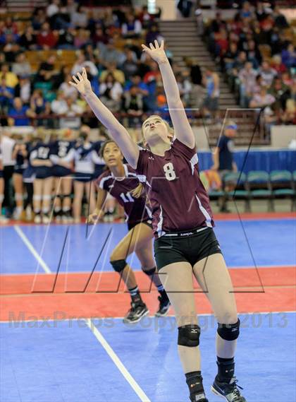 Thumbnail 2 in Cheyenne Mountain vs. Air Academy (CHSAA 4A Pool III) photogallery.