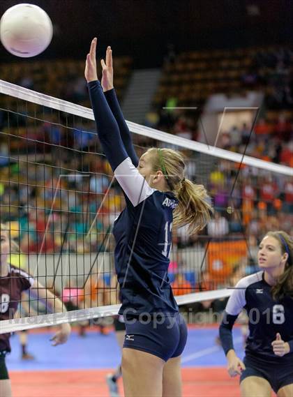 Thumbnail 3 in Cheyenne Mountain vs. Air Academy (CHSAA 4A Pool III) photogallery.