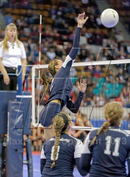 Thumbnail 1 in Cheyenne Mountain vs. Air Academy (CHSAA 4A Pool III) photogallery.