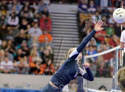 Thumbnail 2 in Cheyenne Mountain vs. Air Academy (CHSAA 4A Pool III) photogallery.