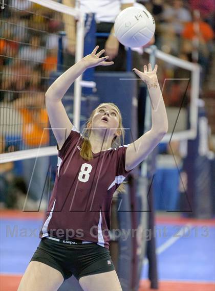 Thumbnail 3 in Cheyenne Mountain vs. Air Academy (CHSAA 4A Pool III) photogallery.