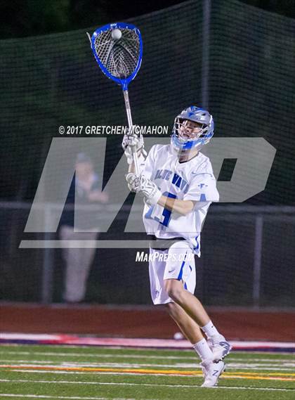 Thumbnail 2 in Wilton vs. Darien (FCIAC Semifinal) photogallery.