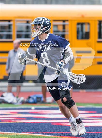 Thumbnail 2 in Wilton vs. Darien (FCIAC Semifinal) photogallery.