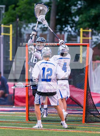 Thumbnail 2 in Wilton vs. Darien (FCIAC Semifinal) photogallery.