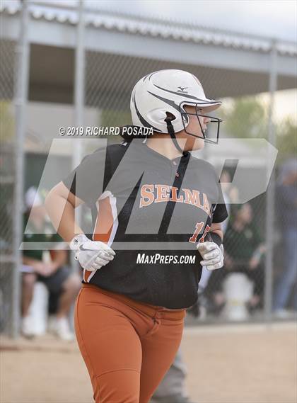 Thumbnail 1 in Kingsburg @ Selma photogallery.