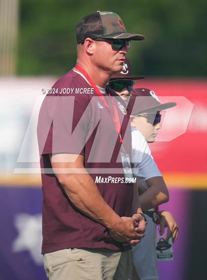 Thumbnail 3 in Warren Central vs George County (MSHAA 6A Final - Game 2) photogallery.