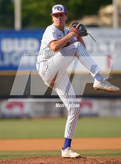 Thumbnail 1 in Warren Central vs George County (MSHAA 6A Final - Game 2) photogallery.