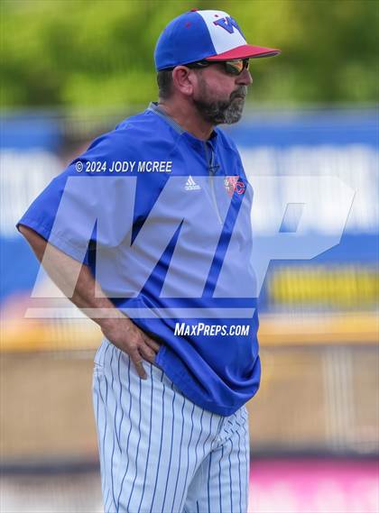 Thumbnail 3 in Warren Central vs George County (MSHAA 6A Final - Game 2) photogallery.