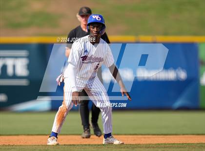 Thumbnail 2 in Warren Central vs George County (MSHAA 6A Final - Game 2) photogallery.