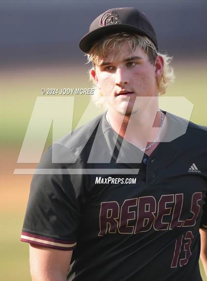 Thumbnail 3 in Warren Central vs George County (MSHAA 6A Final - Game 2) photogallery.