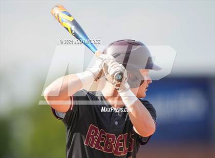 Thumbnail 1 in Warren Central vs George County (MSHAA 6A Final - Game 2) photogallery.