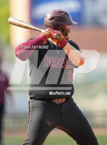 Thumbnail 3 in Warren Central vs George County (MSHAA 6A Final - Game 2) photogallery.