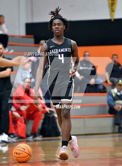 Thumbnail 1 in Sacramento vs. River City (Tiger Classic) photogallery.