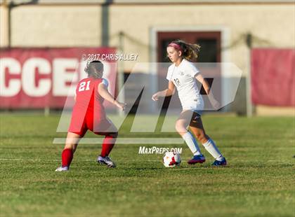 Thumbnail 3 in Daniel Boone @ Dobyns-Bennett photogallery.