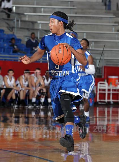 Thumbnail 1 in Plano vs. Cedar Valley Christian (Thanksgiving Hoopfest) photogallery.