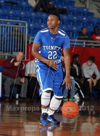 Thumbnail 2 in Plano vs. Cedar Valley Christian (Thanksgiving Hoopfest) photogallery.