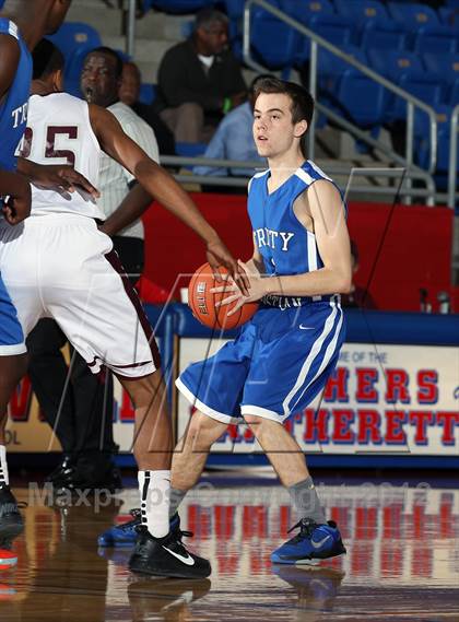Thumbnail 3 in Plano vs. Cedar Valley Christian (Thanksgiving Hoopfest) photogallery.