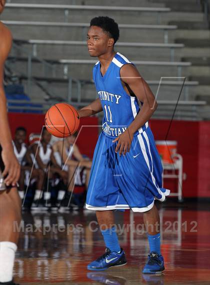 Thumbnail 3 in Plano vs. Cedar Valley Christian (Thanksgiving Hoopfest) photogallery.